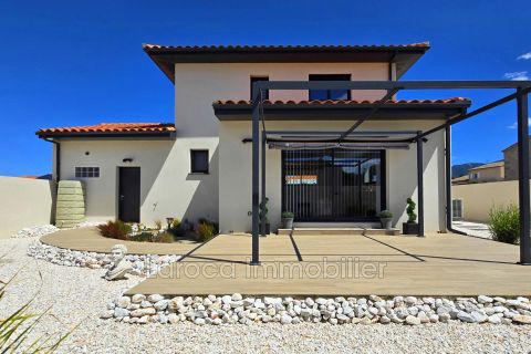 A louer MAISON  3 PIECES 93 M2  LAROQUE DES ALBERES Village