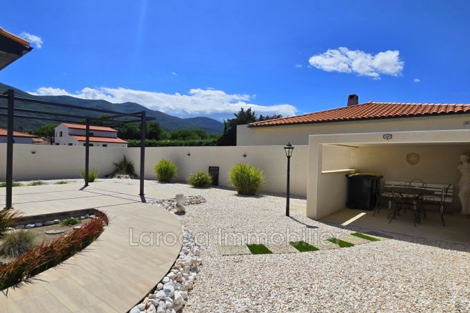 A vendre MAISON  3 PIECES 93 M2  LAROQUE DES ALBERES Village