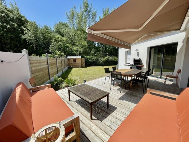 A vendre MAISON  4 PIECES 92 M2 BORD DE MER SAINT JEAN DE MONTS