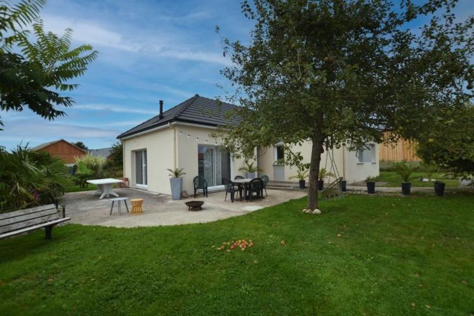 A vendre MAISON  CONTEMPORAINE BORD DE MER SAINTE MARGUERITE SUR MER