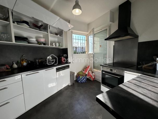 A louer APPARTEMENT NEUF T5 100 M2 TERRASSE  MONTPELLIER