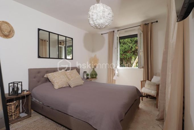 A louer MAISON  4 PIECES 100 M2  SAINT MAMERT DU GARD