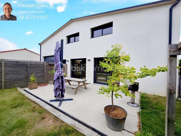 A louer MAISON  CONTEMPORAINE  CHAVAGNES EN PAILLERS