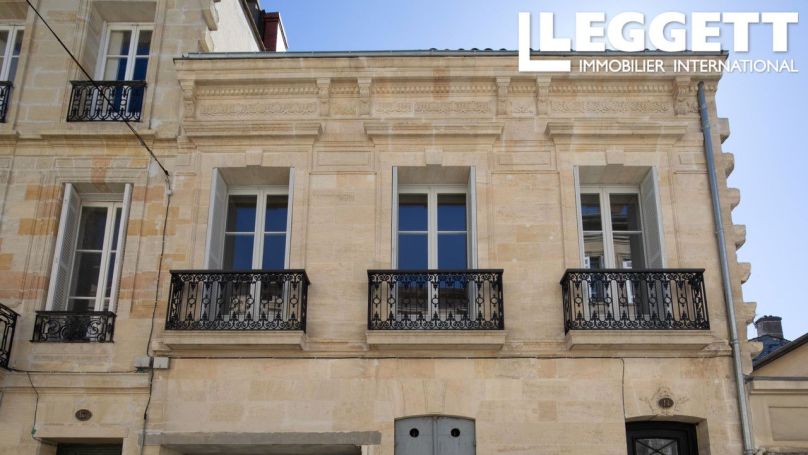 A louer APPARTEMENT T4 110 M2  BORDEAUX