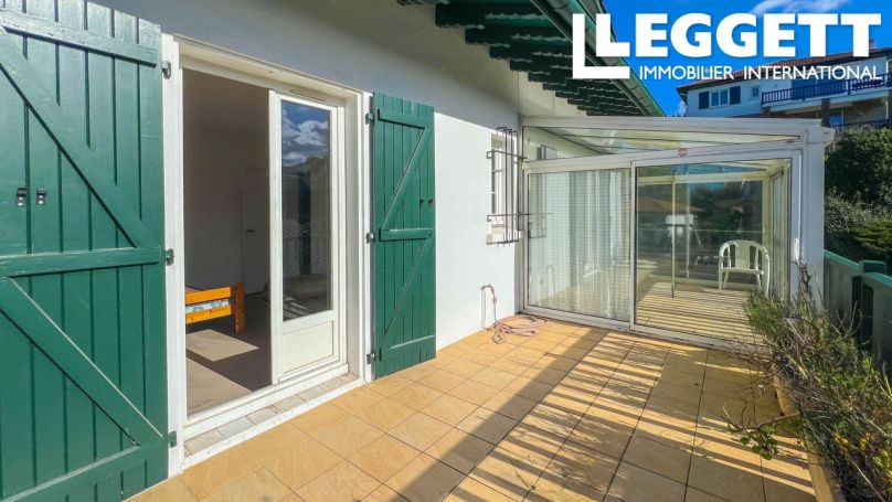 A louer APPARTEMENT T5 82 M2 BORD DE MER CIBOURE