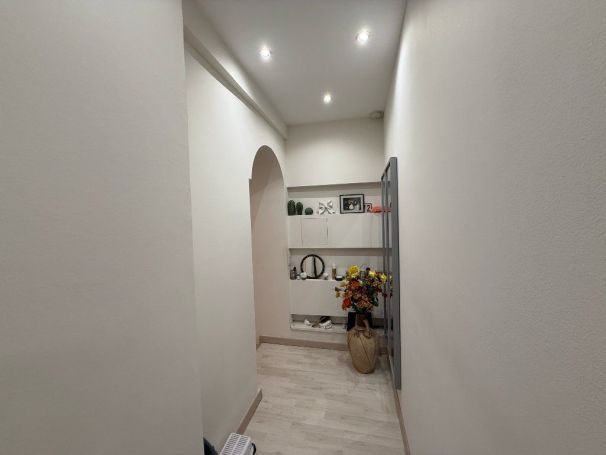 A louer STUDIO  26 M2 BORD DE MER NICE