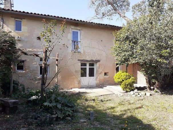 A louer MAISON  DE MAîTRE  LOUPIAC