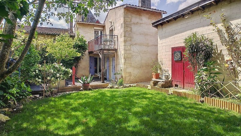 A louer MAISON  DE MAîTRE  LOUPIAC