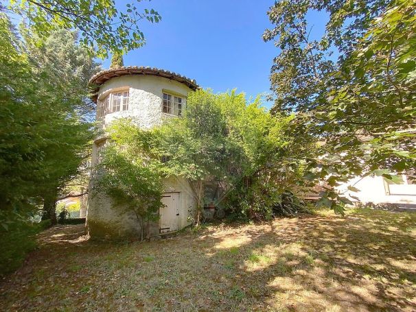 A louer MAISON  7 PIECES 181 M2  GAJAN