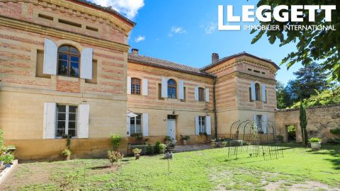 A louer MAISON DE MAîTRE UZES