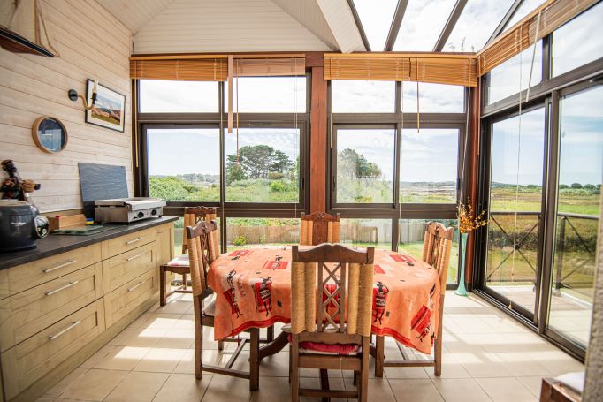 A vendre Grande Maison 8 pieces  vue mer sur l'ile grande PLEUMEUR BODOU