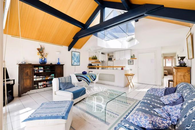 A louer LOFT T3 70 M2  SAINT JEAN DE LUZ