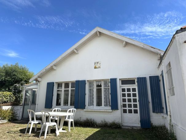 A vendre MAISON  4 PIECES 166 M2 BORD DE MER SAINT GILLES CROIX DE VIE