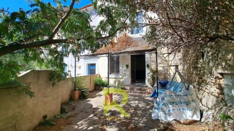 A louer MAISON  DE MAîTRE BORD DE MER MARCORIGNAN