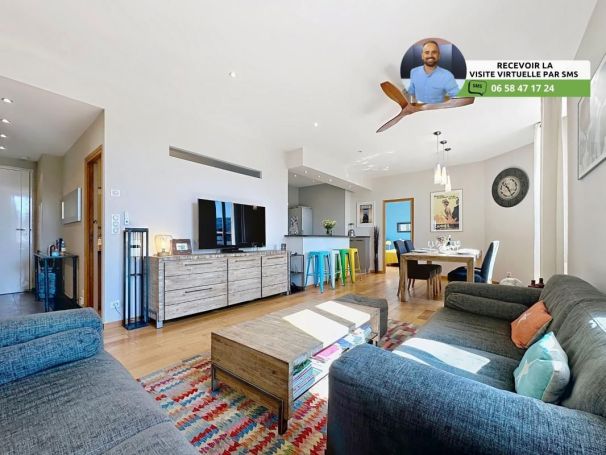 A louer APPARTEMENT T4 96 M2 BORD DE MER CANNES