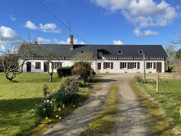 A vendre MAISON DE CARACTERE 4 pieces PLAIN PIED AVEC JARDIN PROCHE MER Sassetot mauconduit