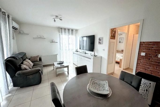 A louer APPARTEMENT T2 44 M2 TERRASSE BORD DE MER SARROLA CARCOPINO