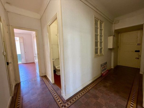 A louer APPARTEMENT T2 53 M2 BORD DE MER NICE