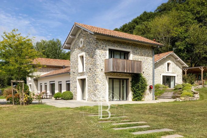 A vendre PROPRIETE EXCEPTIONNELLE 310 M² SAINT ANDRE DE SEIGNANX