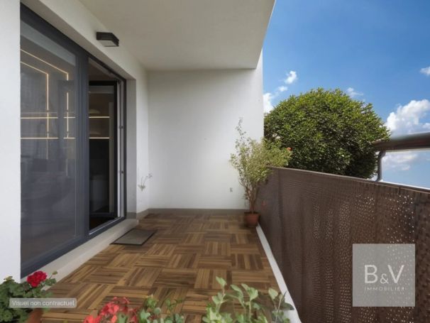 APPARTEMENT DE PRESTIGE T3 65 M2 BORD DE MER ANTIBES