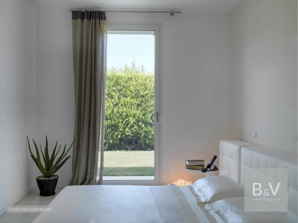 APPARTEMENT DE PRESTIGE T4 81 M2 BORD DE MER ANTIBES