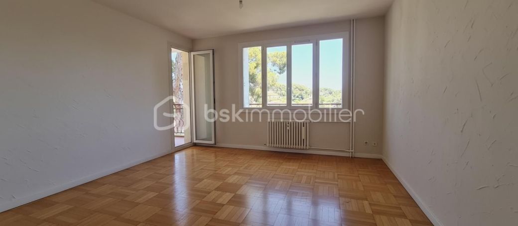 A louer APPARTEMENT T3 60 M2 TERRASSE VUE MER LA SEYNE SUR MER