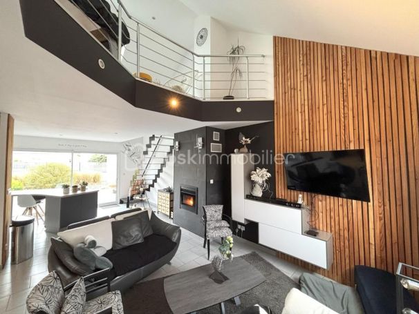 A louer MAISON  CONTEMPORAINE  LE MESNIL REAUME