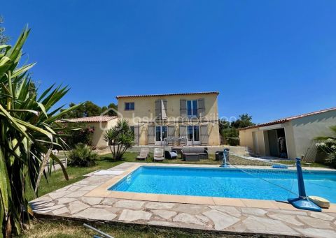 A louer MAISON 7 PIECES 168 M2 DRAGUIGNAN