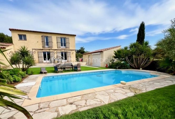 A louer MAISON  7 PIECES 168 M2  DRAGUIGNAN