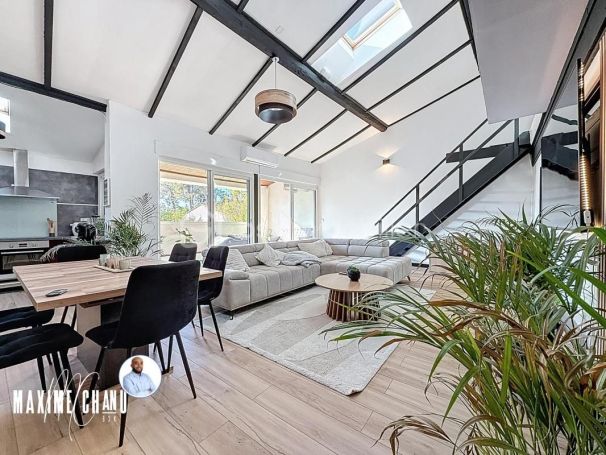 A louer LOFT DUPLEX T4 97 M2 TERRASSE  COURNONTERRAL