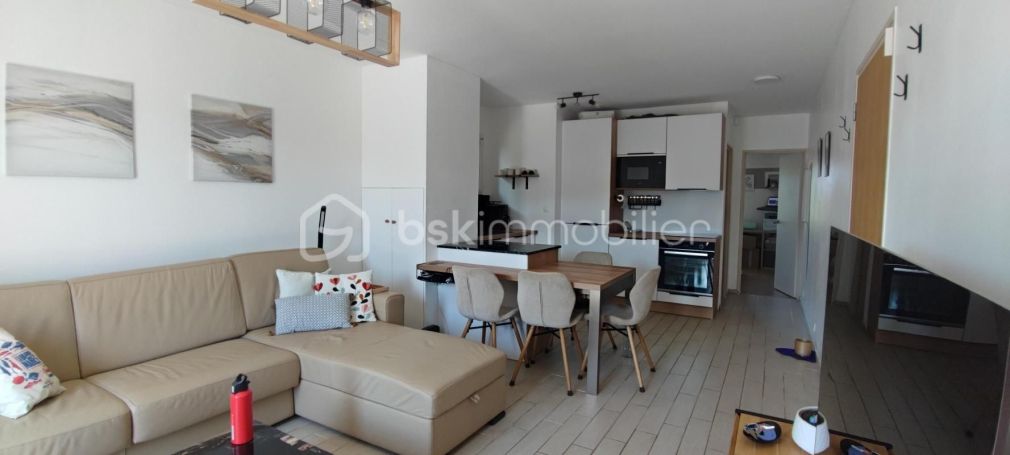 A louer APPARTEMENT NEUF T2 38 M2 TERRASSE PLAGE à PIED SAINT RAPHAEL