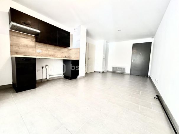 A louer APPARTEMENT T2 38 M2 TERRASSE BORD DE MER SERIGNAN