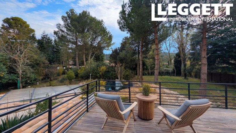 A louer MAISON  9 PIECES 215 M2  CARCASSONNE