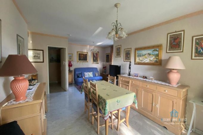 A louer APPARTEMENT T3 54 M2 TERRASSE BORD DE MER FREJUS