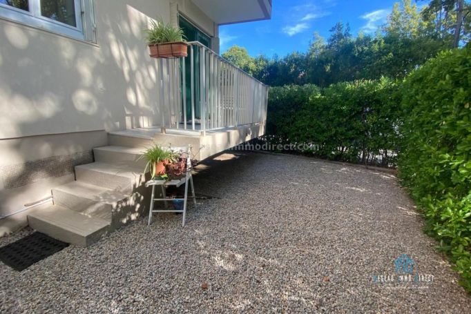 A louer APPARTEMENT T3 54 M2 TERRASSE BORD DE MER FREJUS