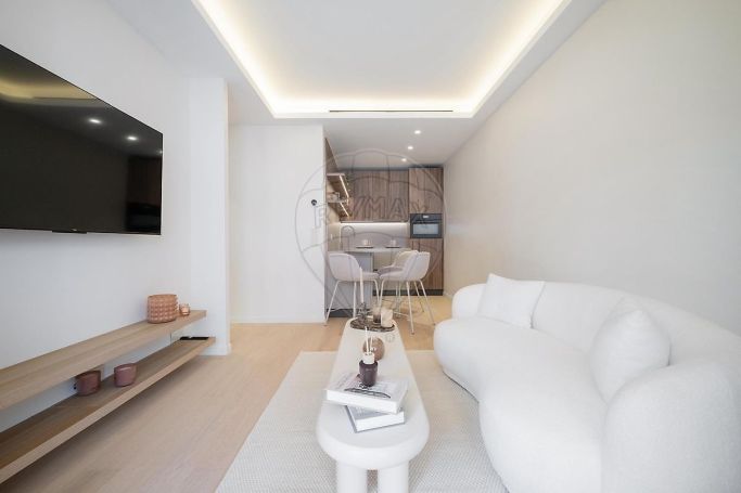 A louer APPARTEMENT DE PRESTIGE T2 36 M2 TERRASSE VUE MER NICE