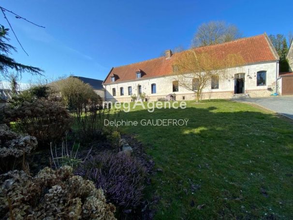 A louer LONGèRE  7 PIECES 219 M2  AUTHIE