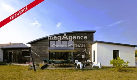 A louer MAISON  D'ARCHITECTE BORD DE MER L ILE D OLONNE