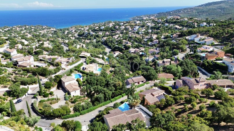 A vendre MAISON  5 PIECES 124 M2 VUE MER LES ISSAMBRES