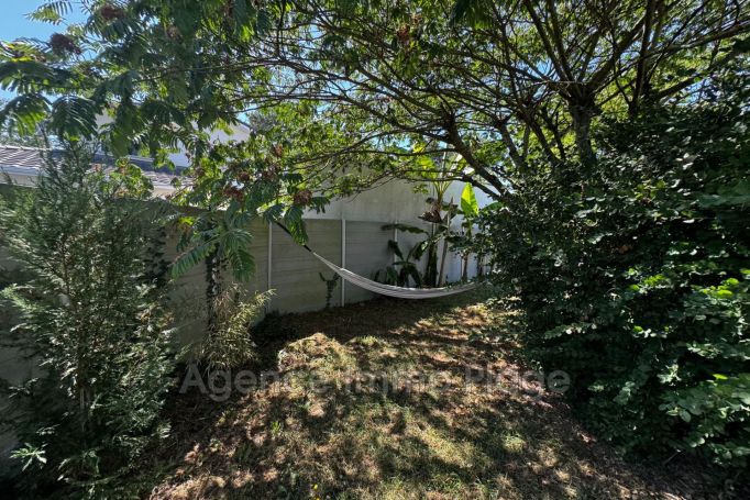 A vendre MAISON  5 PIECES 127 M2  SAINT AUBIN DE MEDOC