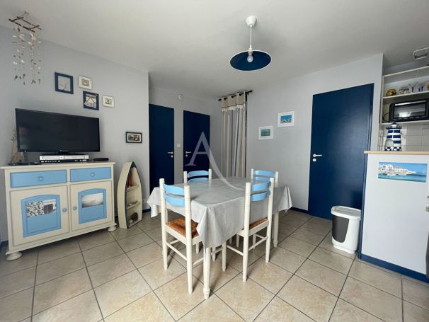 A louer APPARTEMENT T3 40 M2 PLAGE à PIED LONGEVILLE SUR MER