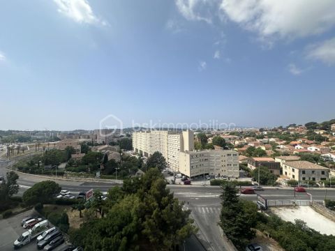 A louer APPARTEMENT T3 83 M2 VUE MER LA VALETTE DU VAR