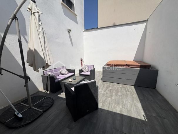A louer MAISON  CONTEMPORAINE BORD DE MER AGDE