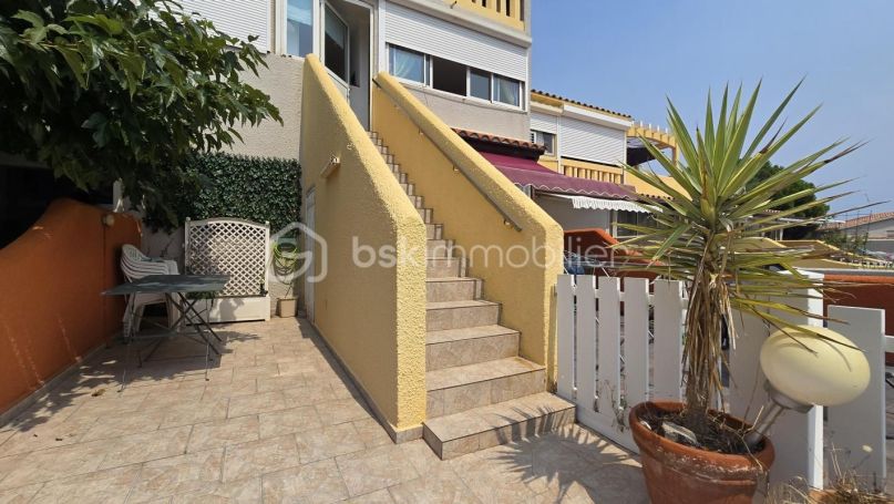 A louer APPARTEMENT T3 54 M2 TERRASSE BORD DE MER LE BARCARES