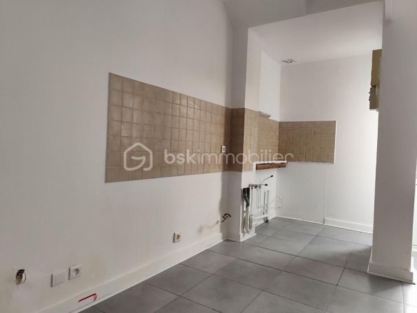 A louer APPARTEMENT T5 89 M2  ROCHEFORT
