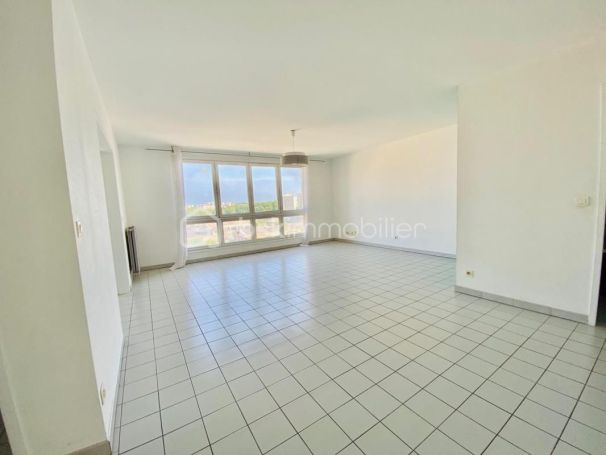 A louer APPARTEMENT T4 88 M2  MONTPELLIER