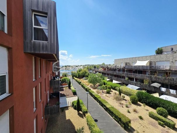A louer APPARTEMENT T2 51 M2 BORD DE MER BALARUC LES BAINS