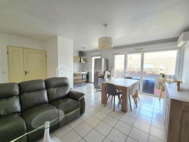 A louer APPARTEMENT T2 51 M2 BORD DE MER BALARUC LES BAINS