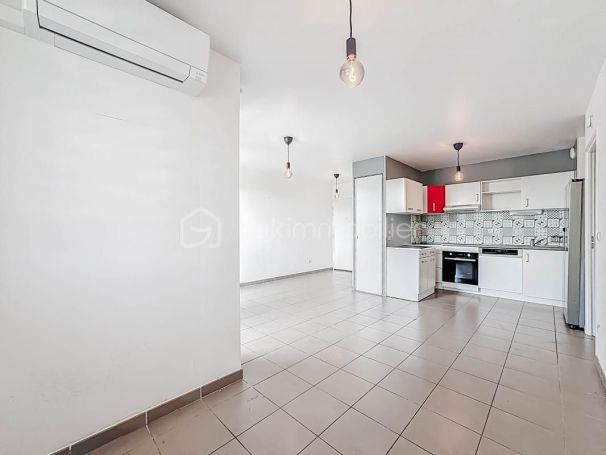 A louer APPARTEMENT T3 60 M2 TERRASSE BORD DE MER PALAVAS LES FLOTS
