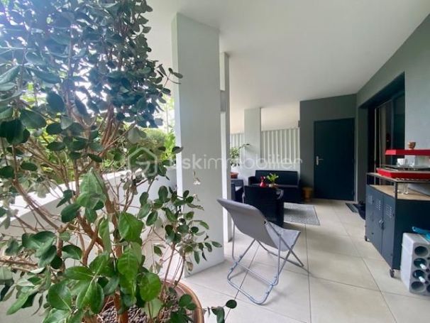 A louer APPARTEMENT DE PRESTIGE T3 47 M2 TERRASSE  MONTPELLIER